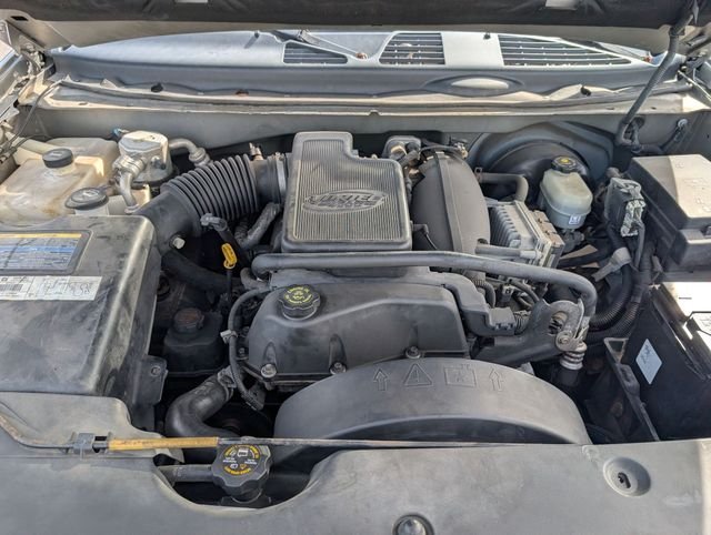 Used 2002 Gray GMC SLT image 10