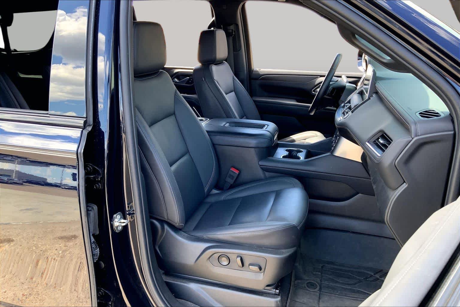 Certified Used 2023 Midnight Blue Metallic Chevrolet Z71 image 9