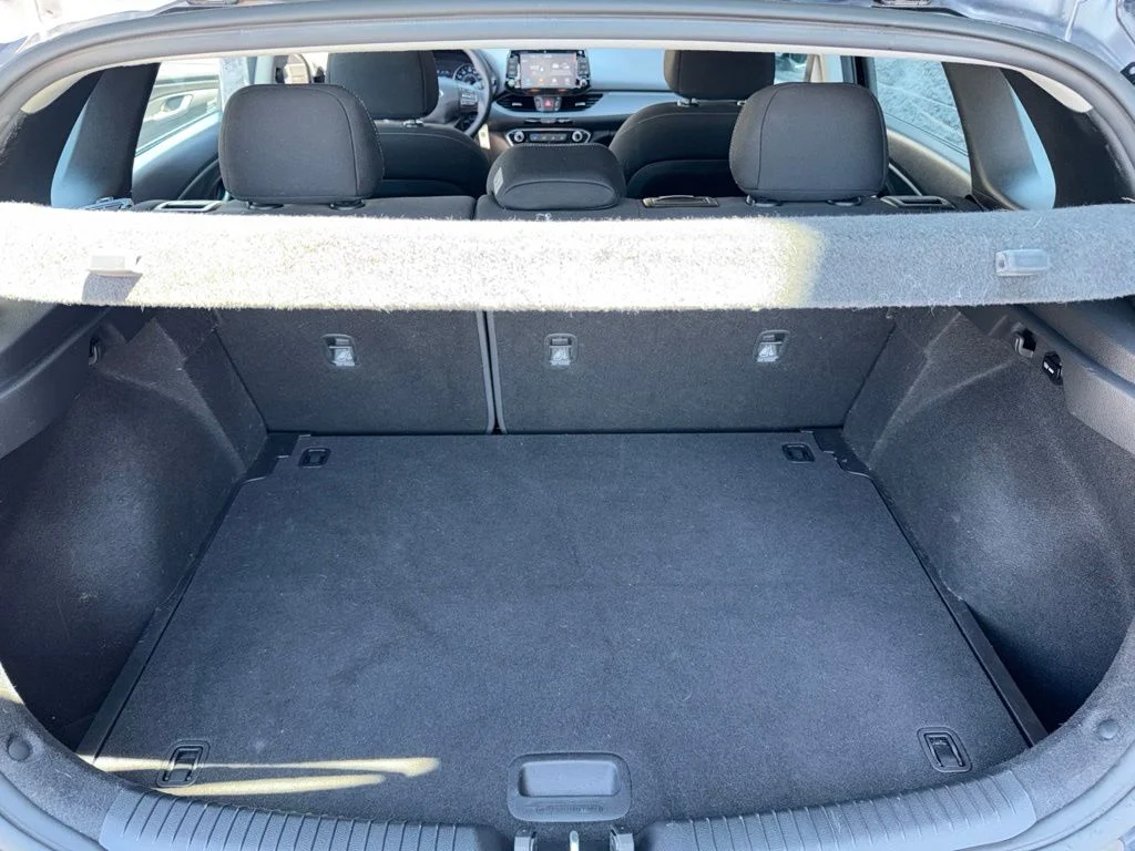 Used 2019 Black Hyundai Base image 21