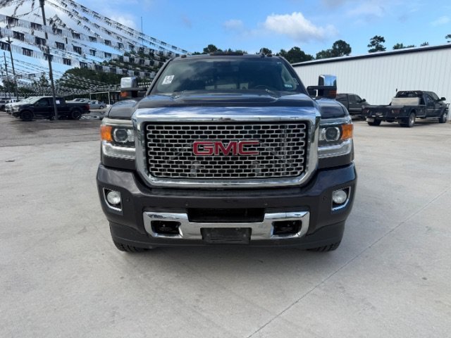 Used 2016 Iridium Metallic GMC Denali image 8