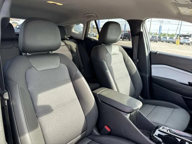 Used 2025 Gray Chevrolet LT image 27