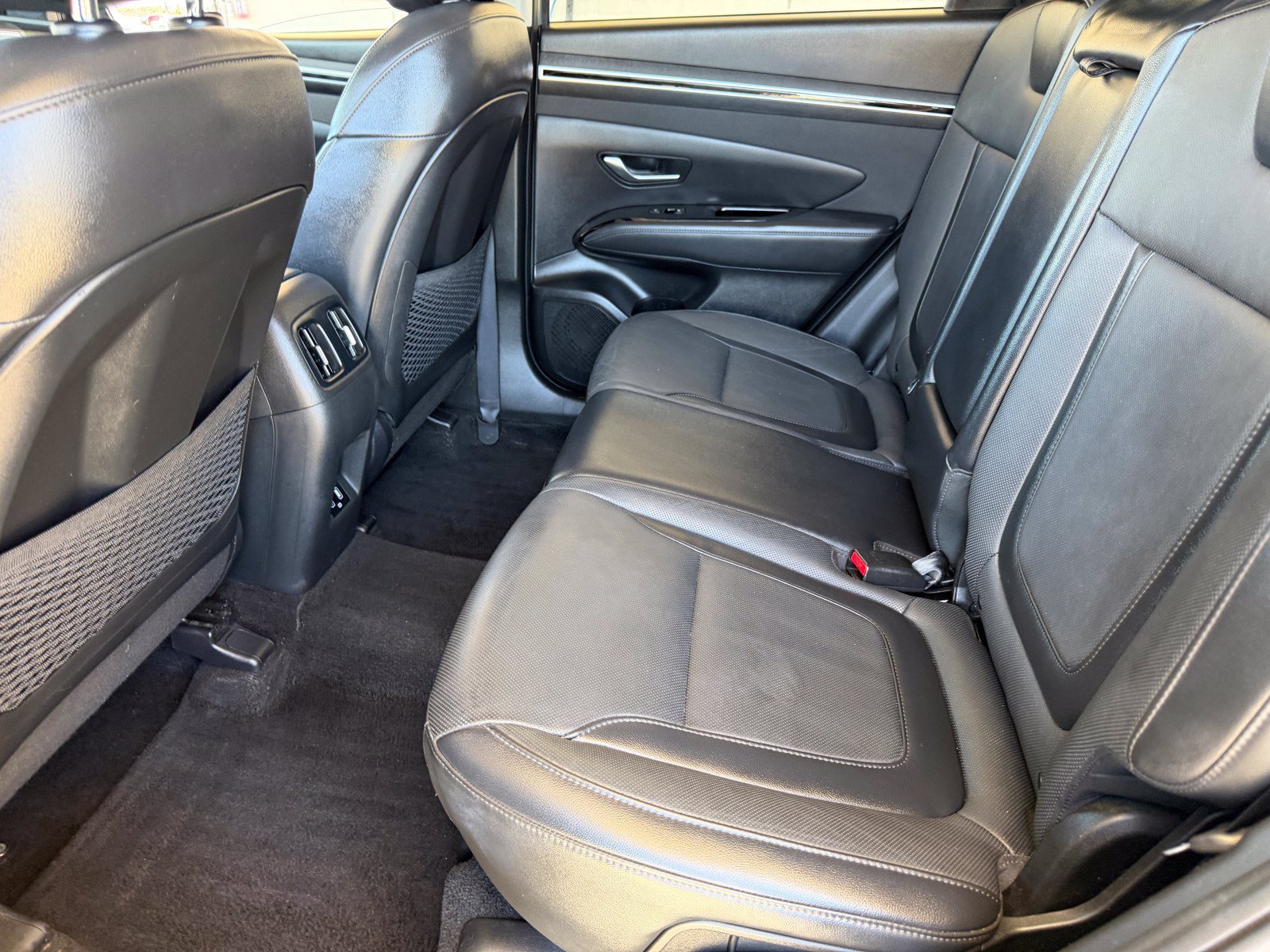 Used 2024 Hampton Gray Hyundai Limited image 23