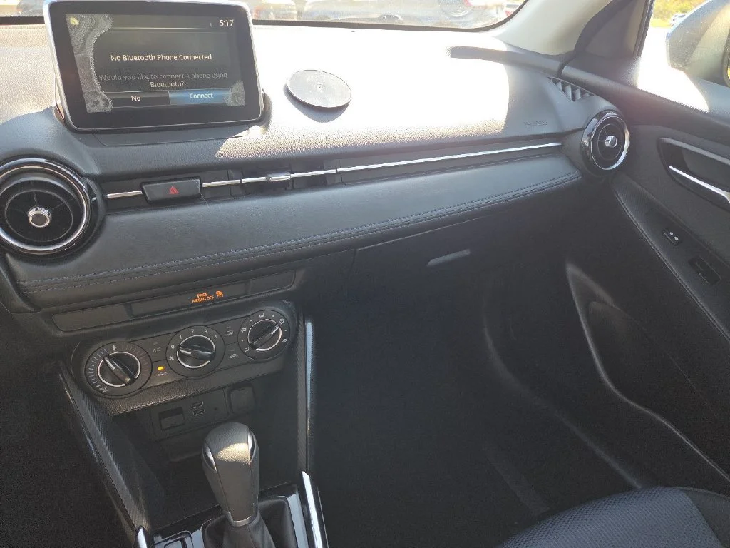Used 2016 Blue Scion Base image 34