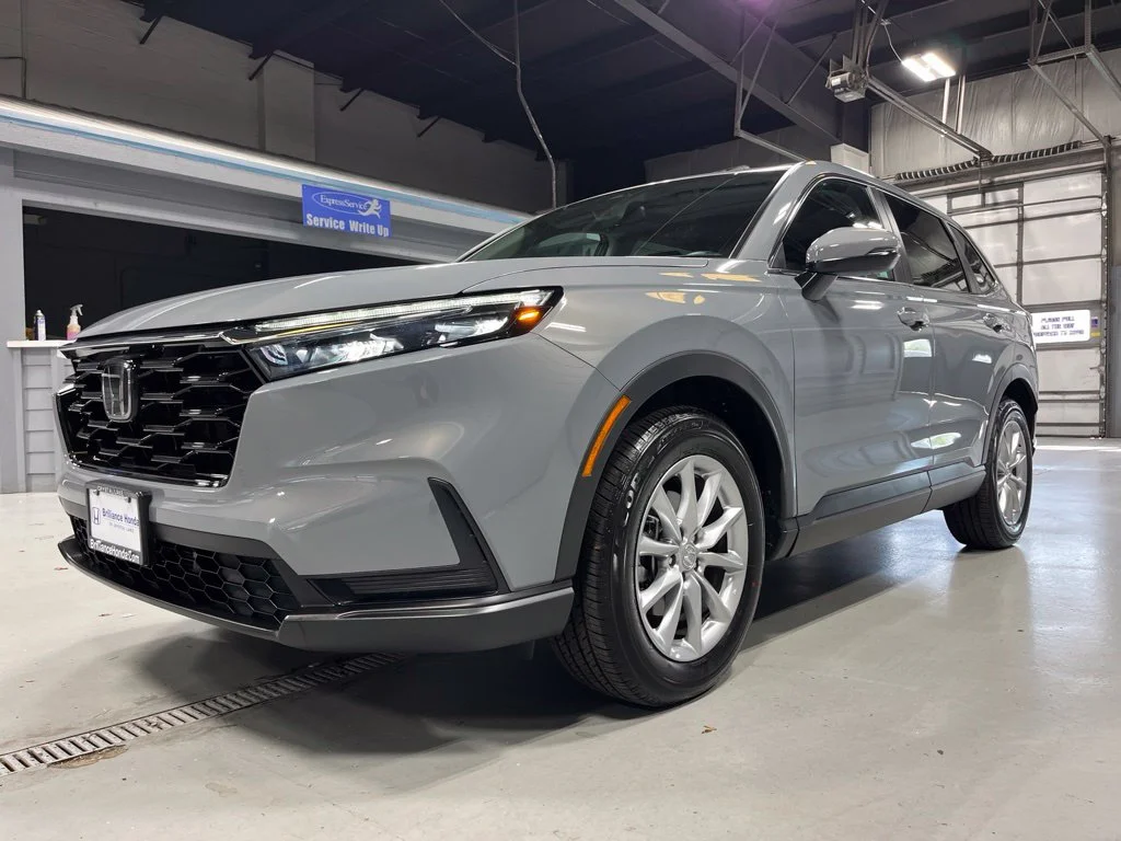 Used 2026 Urban Gray Pearl Honda EX image 3