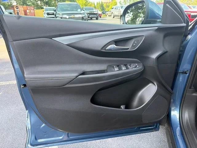 Used 2025 Ocean Blue Metallic Buick Preferred image 10