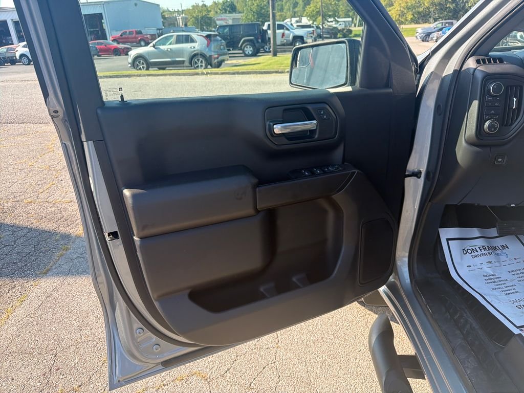Used 2025 Gray Chevrolet Custom image 12