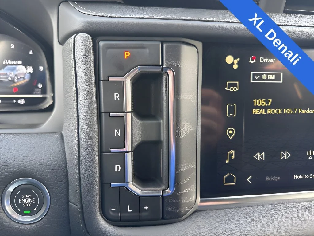 Used 2024 Onyx Black GMC Denali image 18