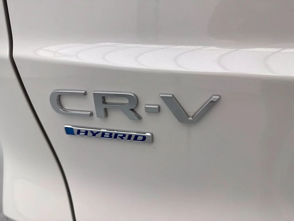 Certified Used 2025 Platinum White Pearl Honda HYBRID AWD SP TRG image 36