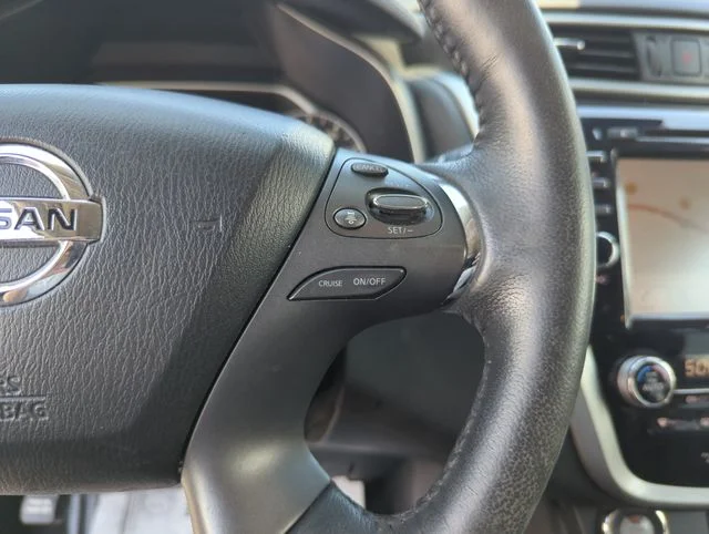 Used 2019 White Nissan Platinum image 44