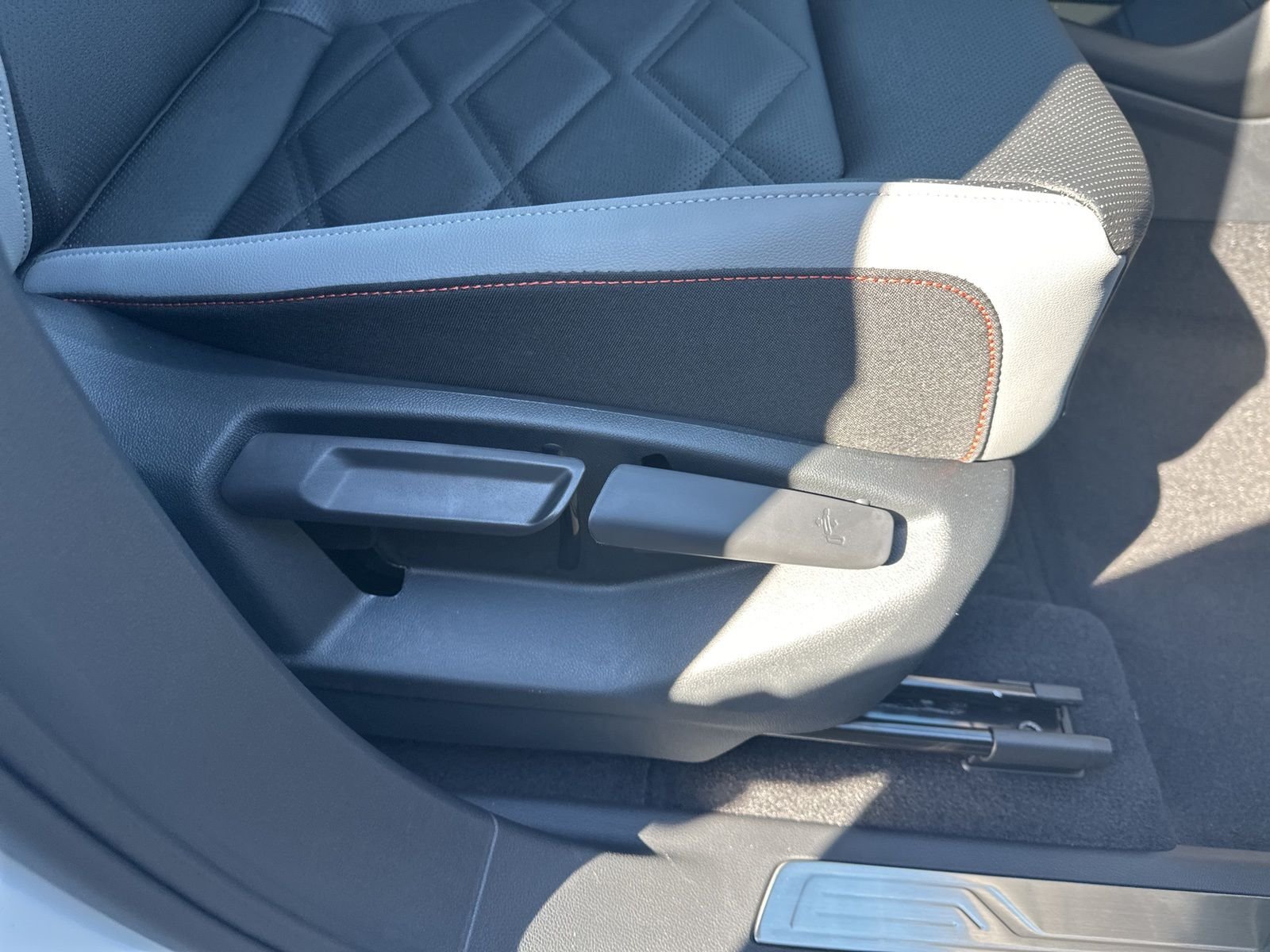 2026 Volkswagen Atlas Atlas Peak Edition - Photo 42