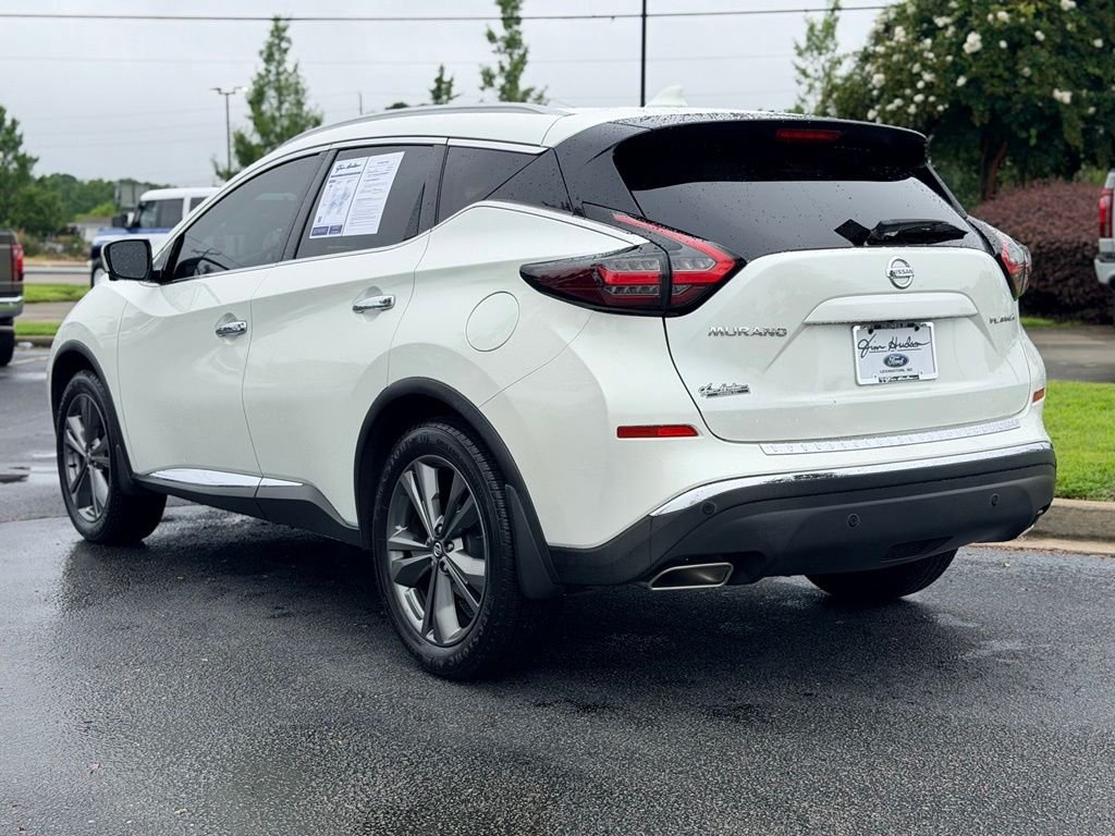 Used 2019 White Nissan Platinum image 6
