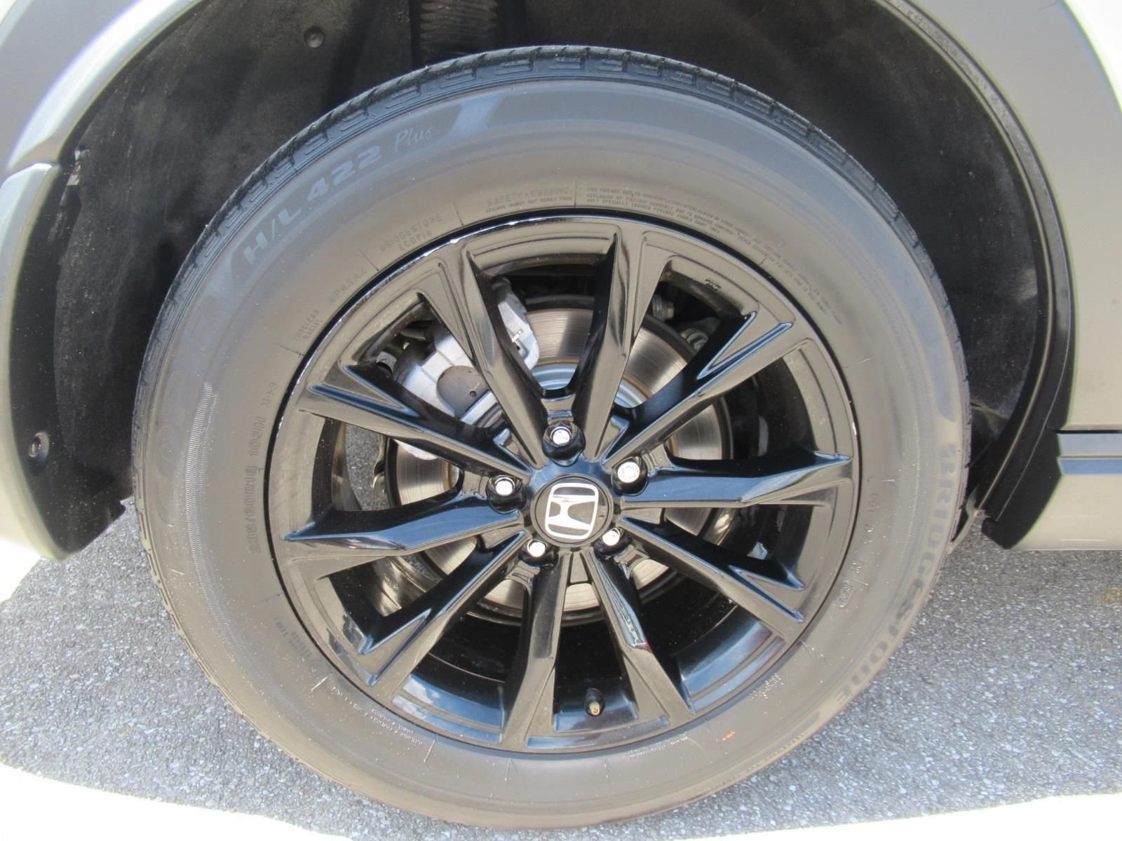 Used 2025 Silver Honda Sport-L image 8