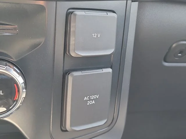 New 2026 Silver Metallic Ford Lariat image 26
