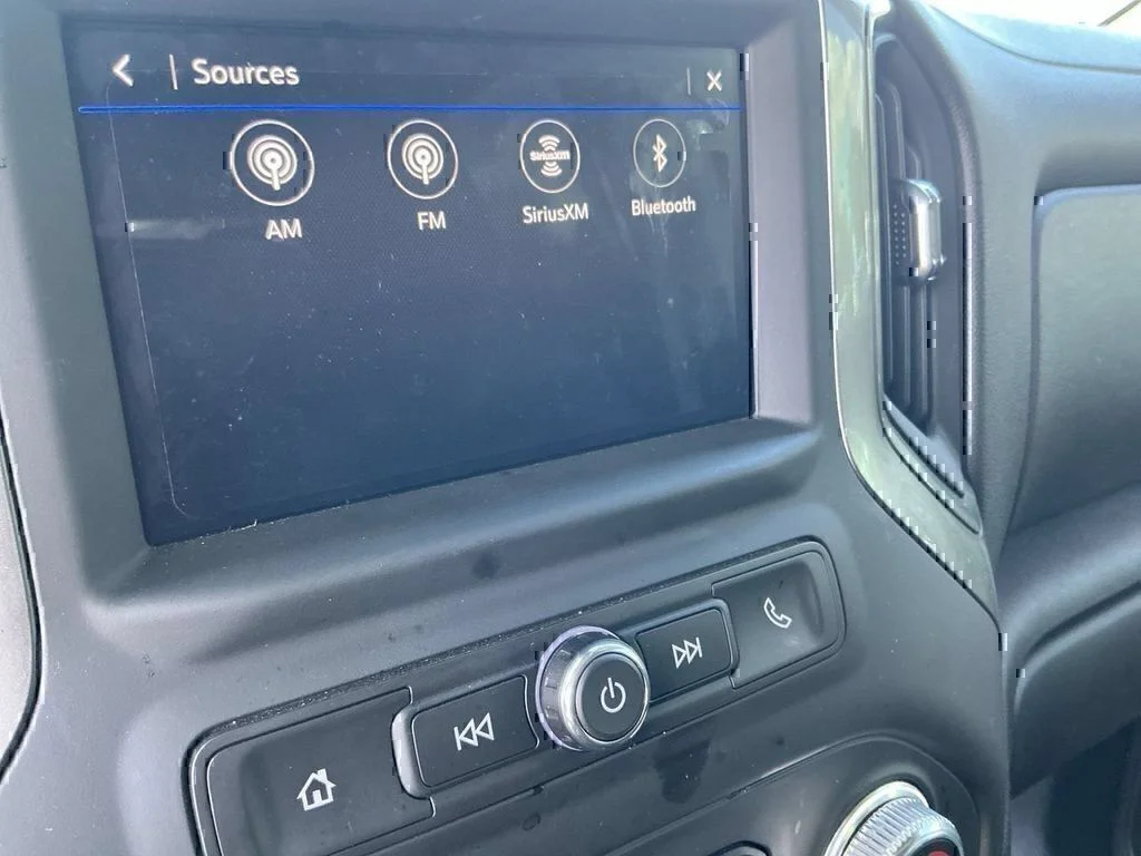 Used 2025 Gray GMC Pro image 15