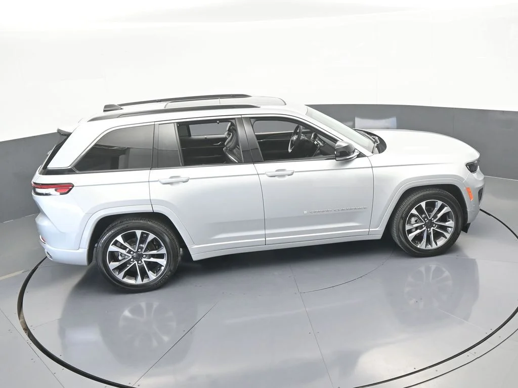 2024 Jeep Grand Cherokee Overland - Photo 60