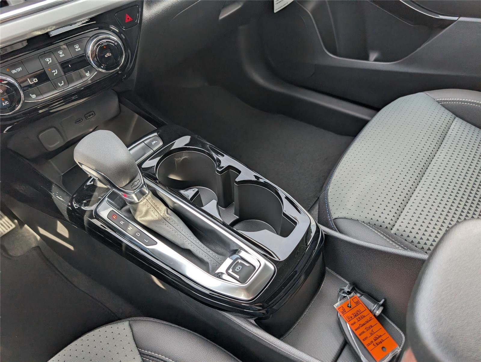 New 2026 Summit White Chevrolet LT image 22