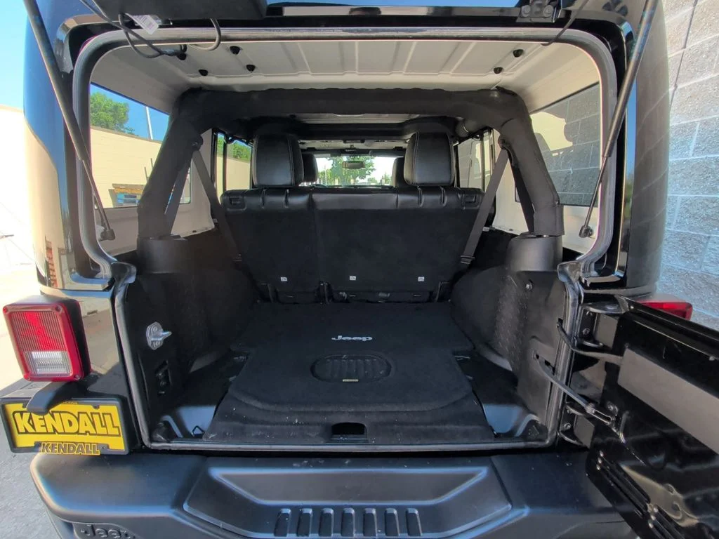 Used 2017 Black Jeep Unlimited Rubicon image 16