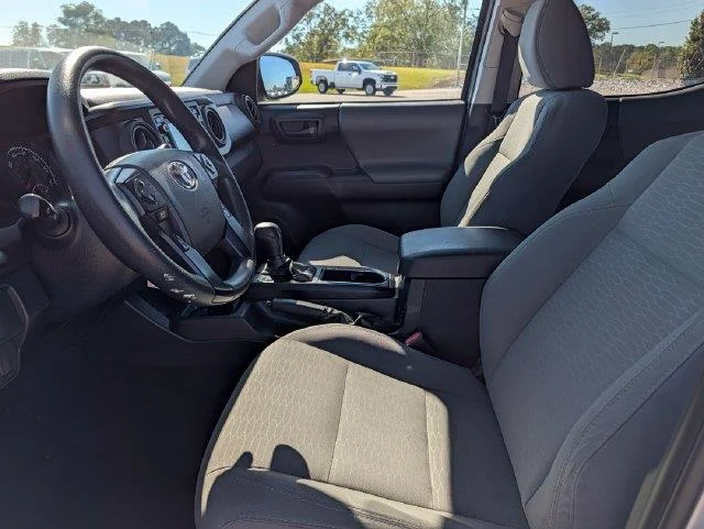 Used 2019 Gray Toyota SR image 9
