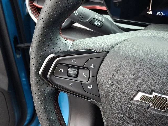 Used 2025 Blue Chevrolet 2RS image 20