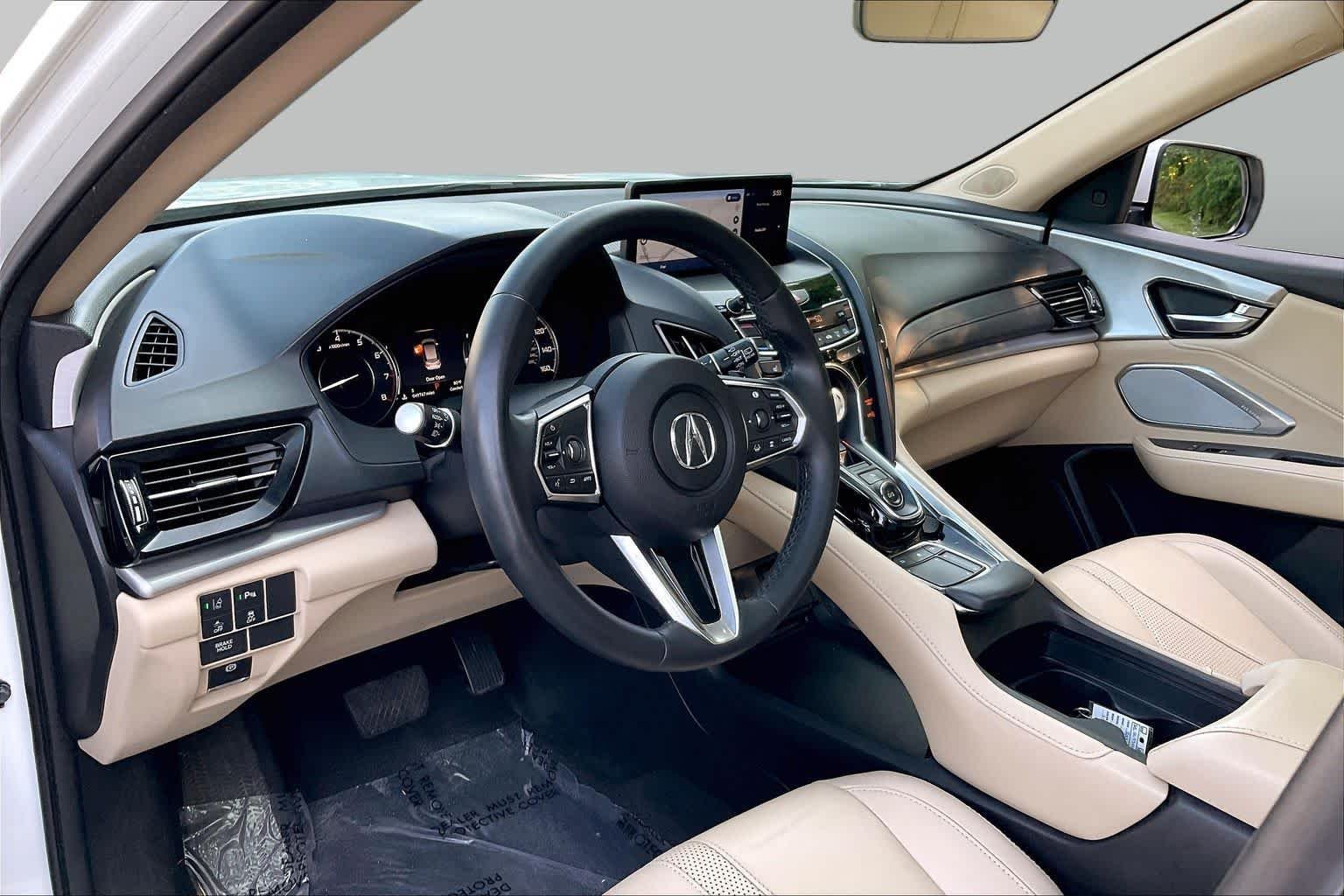 Used 2019 White Diamond Pearl Acura w/Technology Pkg image 16