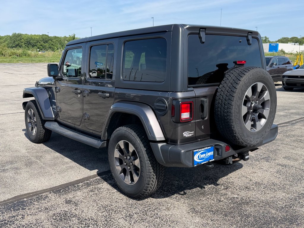 Used 2019 Granite Crystal Metallic Clearcoat Jeep Sahara image 7
