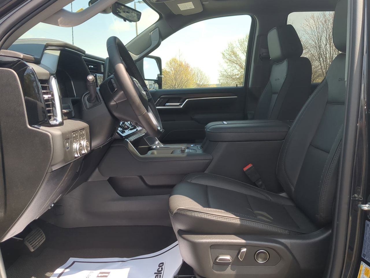 2026 GMC Sierra 2500HD Denali - Photo 20