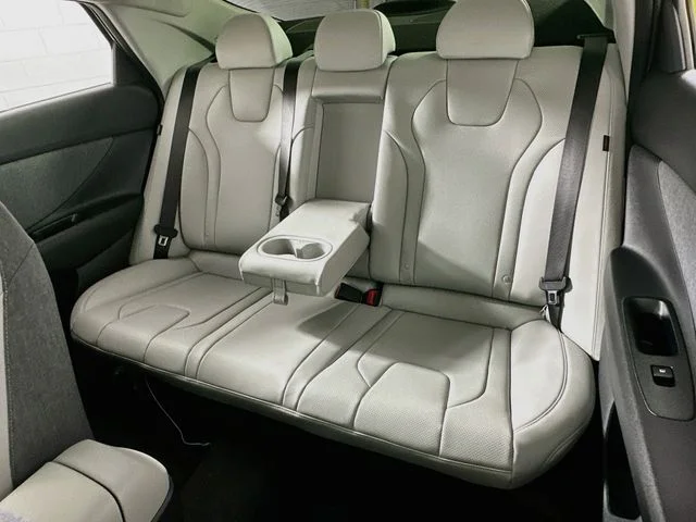 New 2026 Hyundai ELANTRA Limited