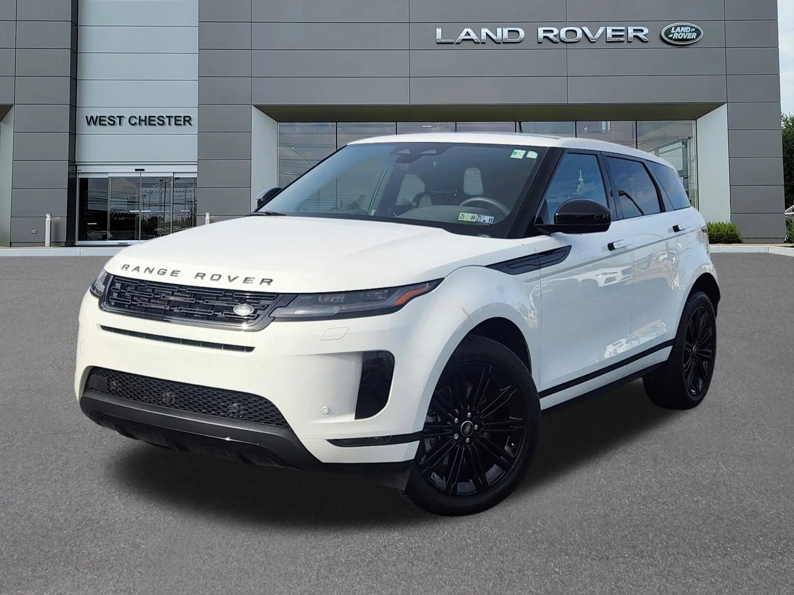 2024 Land Rover Range Rover Evoque S's photo