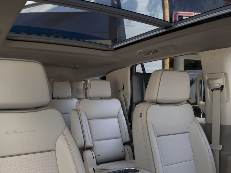 2026 GMC Yukon Denali - Photo 24
