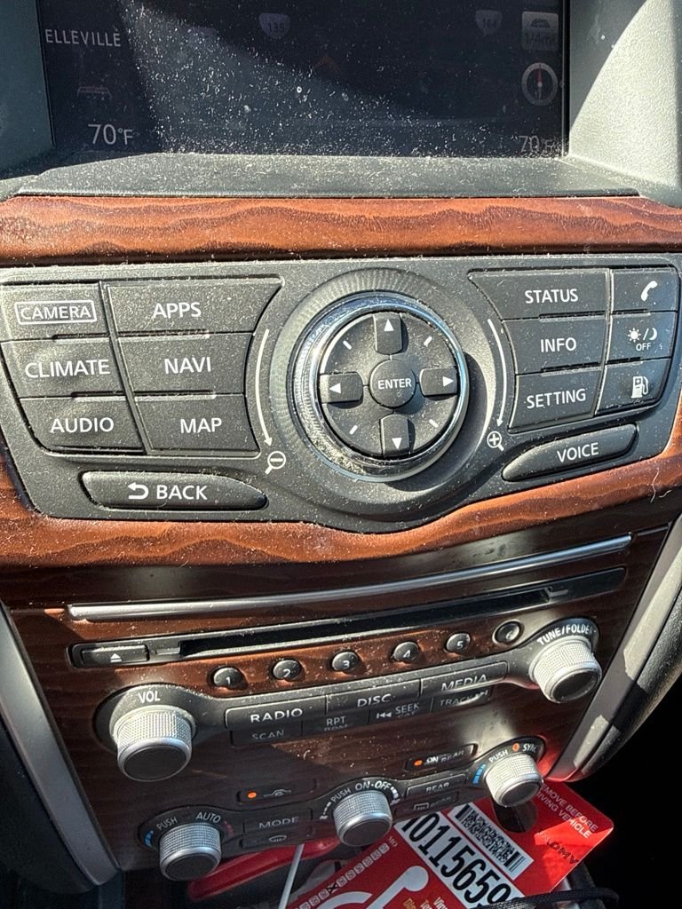 Used 2020 Gray Nissan Platinum image 9