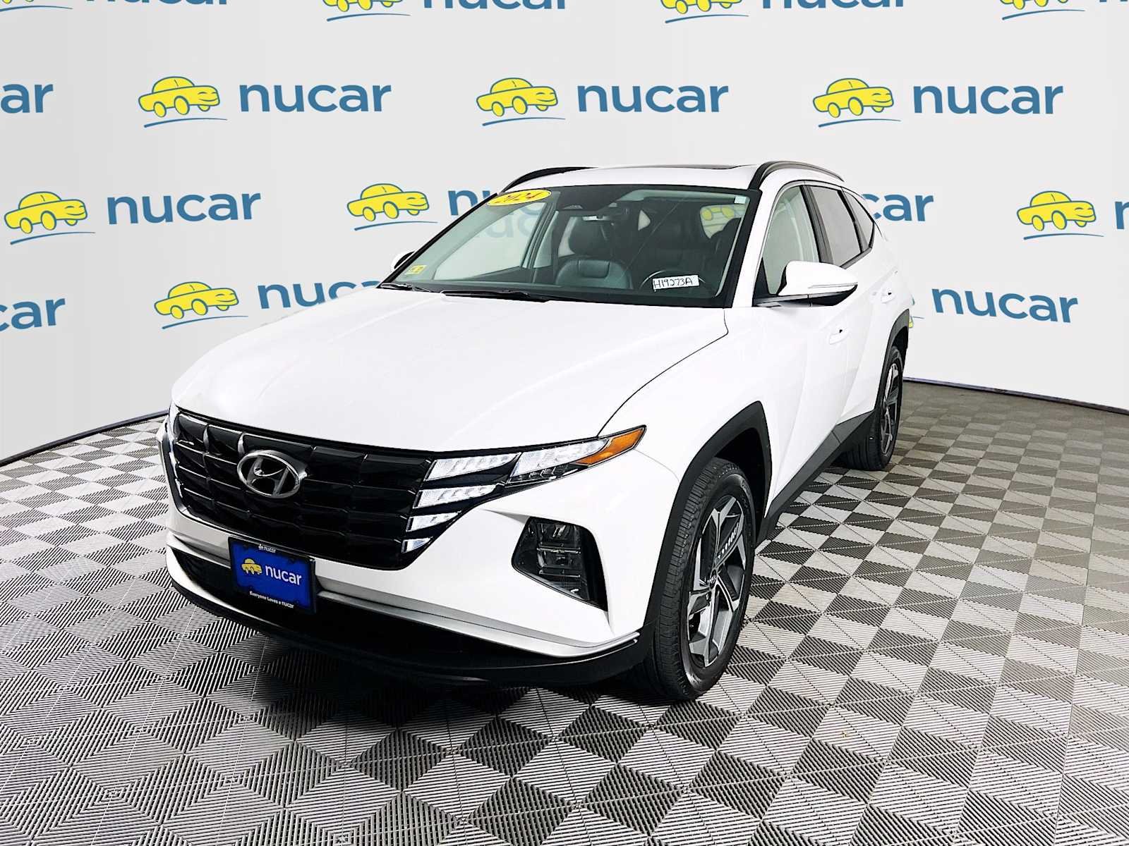 Certified Used 2024 White Pearl Hyundai SEL image 3