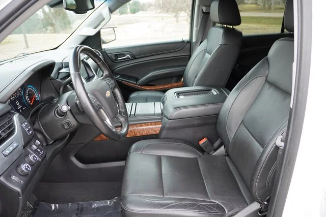 Used 2020 White Chevrolet Premier image 16