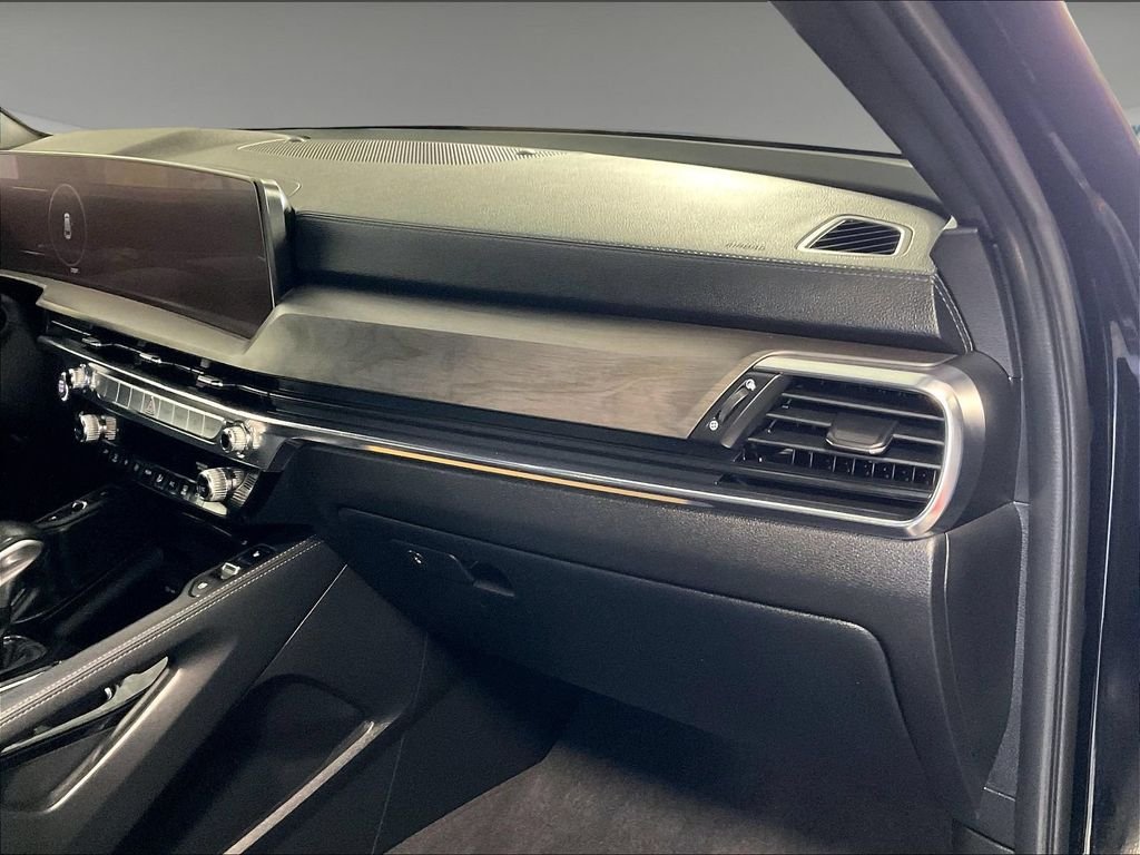 Used 2023 Black Kia SX X-Pro image 13