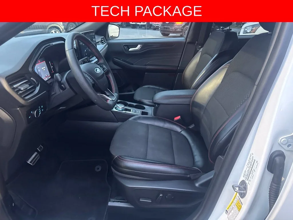 Used 2024 White Metallic Ford ST-Line image 2