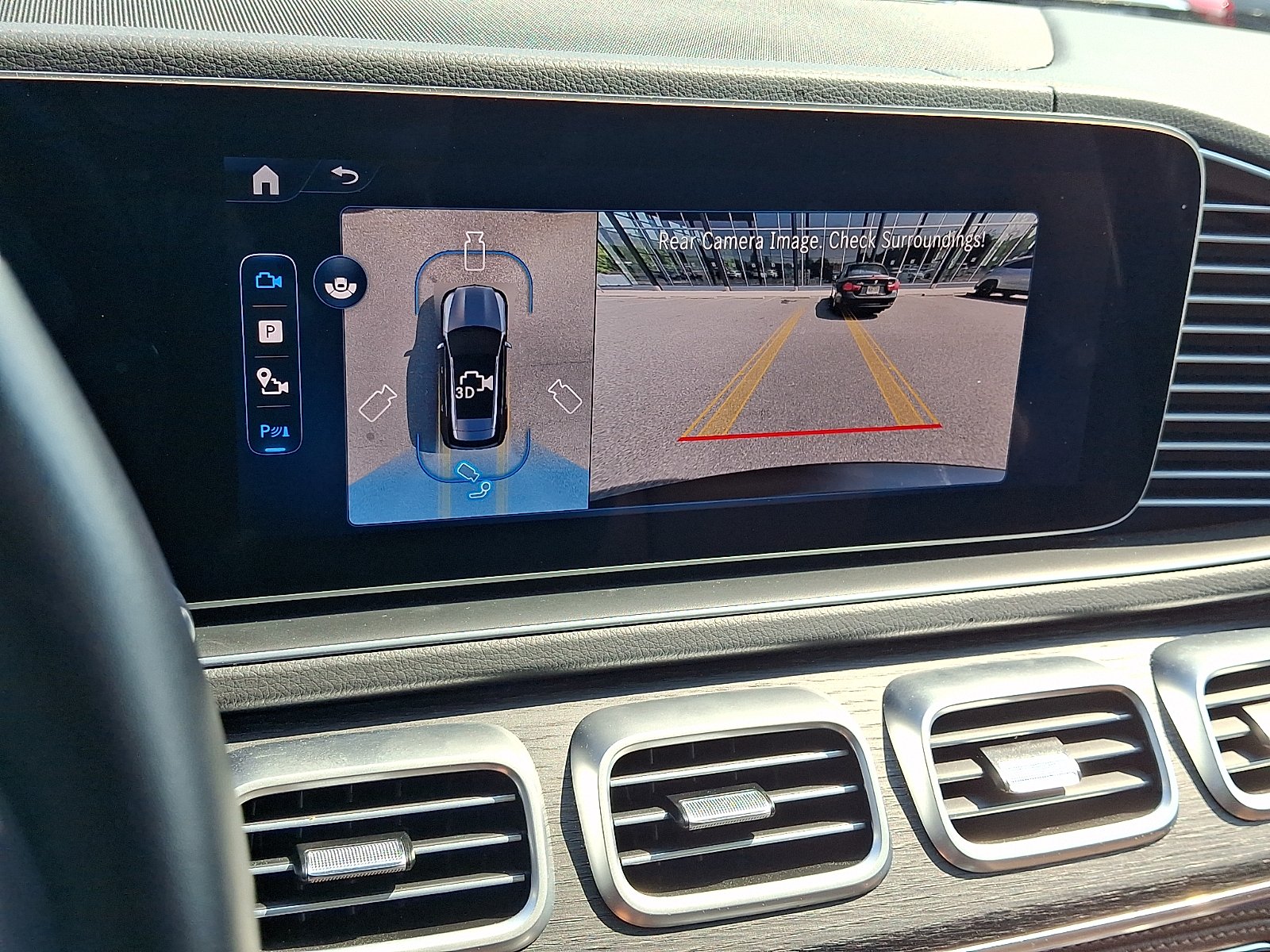 Certified Used 2025 Black Mercedes-Benz 4MATIC® image 18