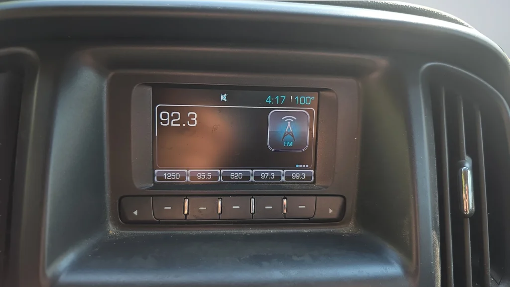 Used 2016 Gray Chevrolet Work Truck image 10