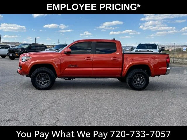 Used 2018 Red Toyota SR5 image 2