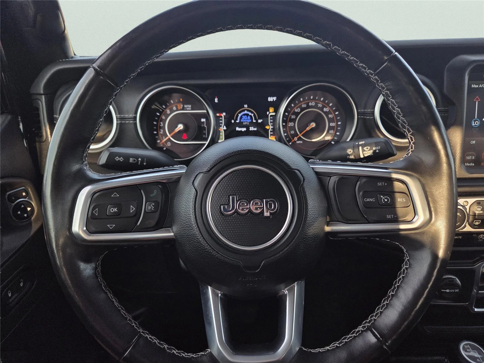 Used 2022 Black Clearcoat Jeep Overland image 22