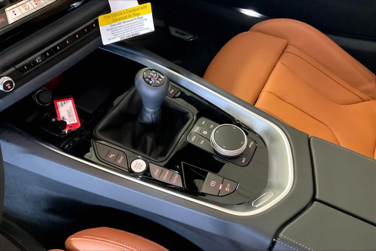 New 2026 Frozen Deep Green Metallic BMW M40i image 7