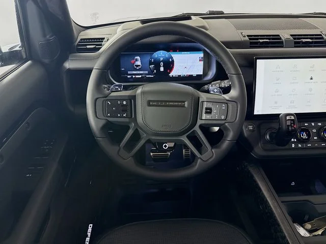 New 2026 Narvik Black Land Rover OCTA Black image 25