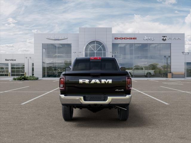 New 2026 Diamond Black Crystal Pearl-Coat Exterior Paint RAM Tradesman image 33