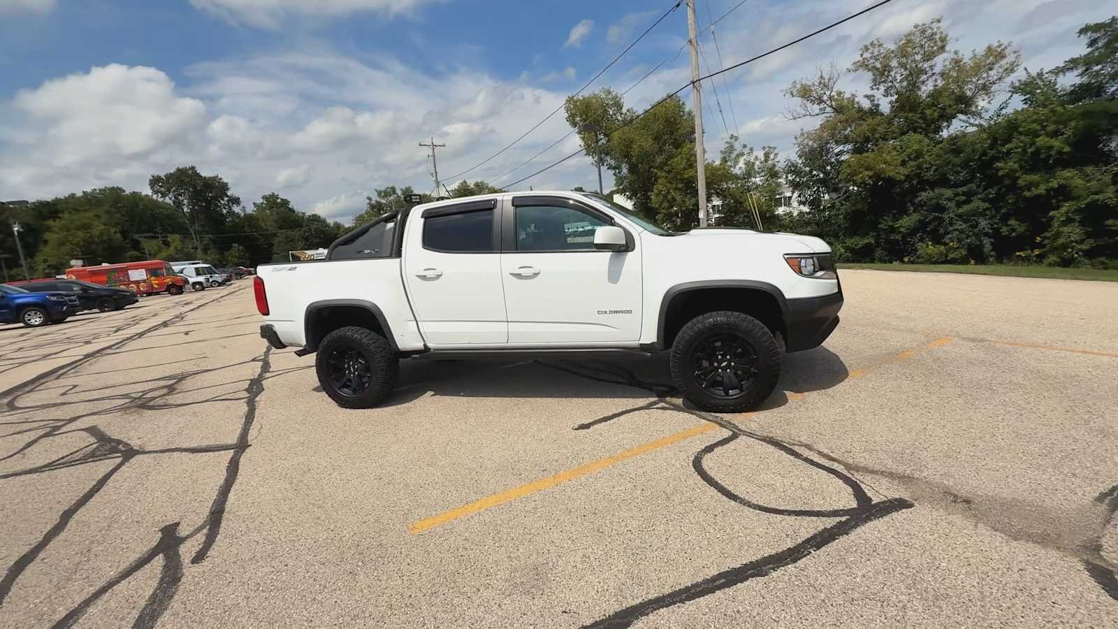 Certified Used 2019 SUMMIT WHITE Chevrolet 4WD ZR2 image 9