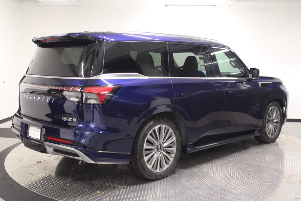 Used 2025 Blue INFINITI LUXE image 7