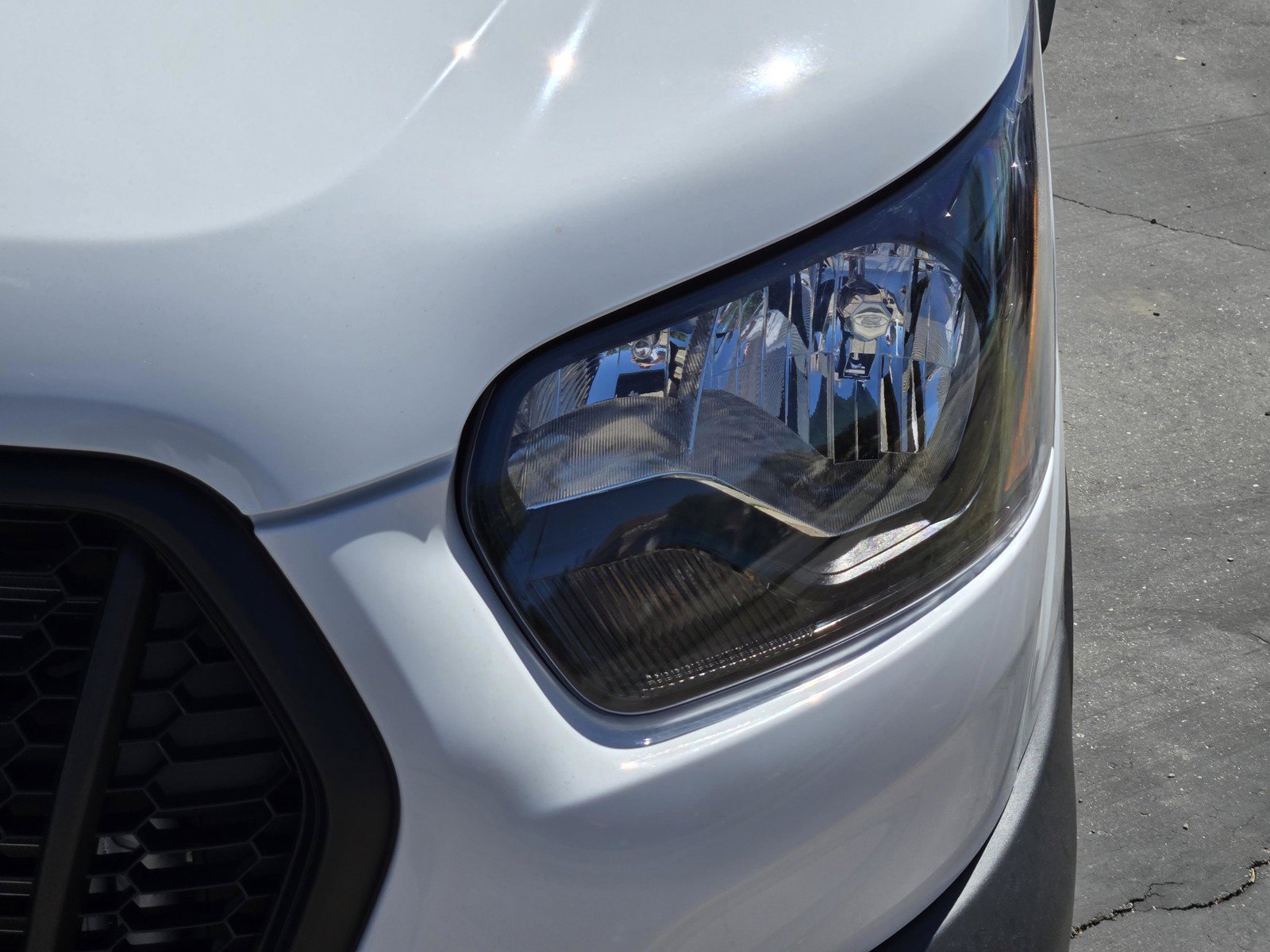 New 2026 Oxford White Ford Cargo Van image 9