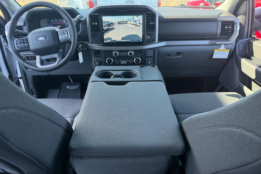 New 2026 Oxford White Ford XLT image 23