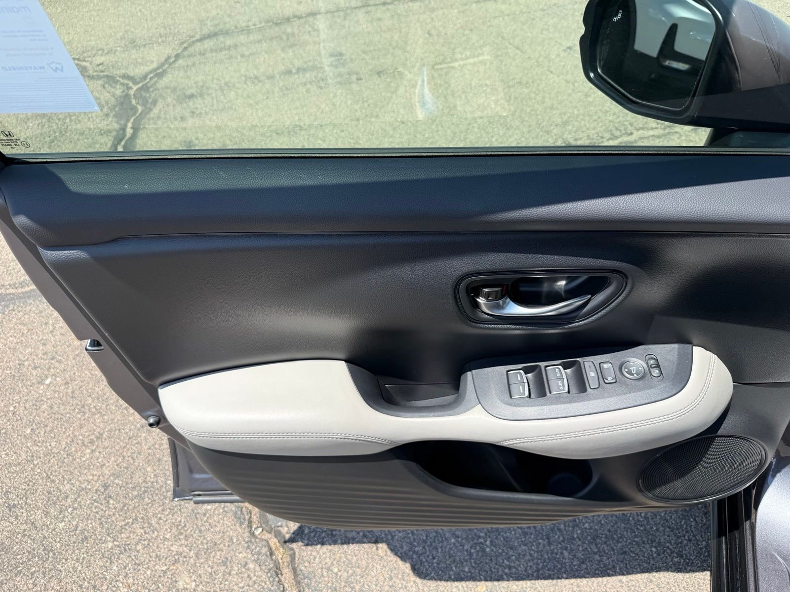 2026 Honda HR-V EX-L - Photo 11