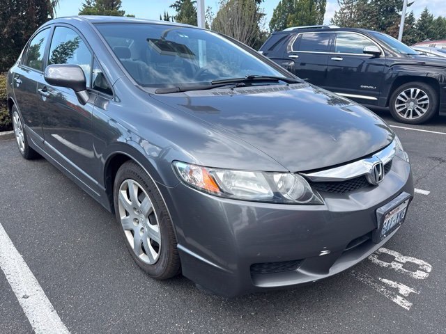Used 2009 Honda Civic LX with VIN 2HGFA16569H311040 for sale in Kirkland, WA