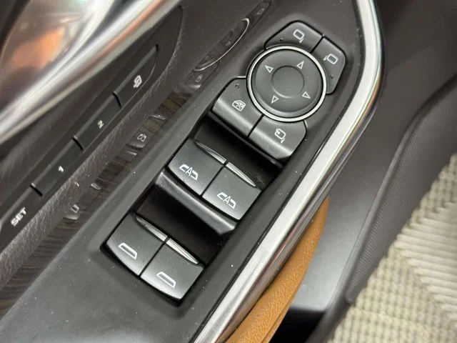 Used 2019 Brown Cadillac Sport image 18