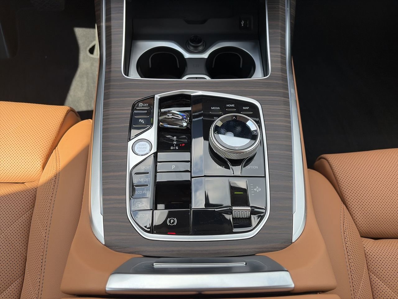 Used 2024 Blue Ridge Mountain Metallic BMW xDrive40i image 28