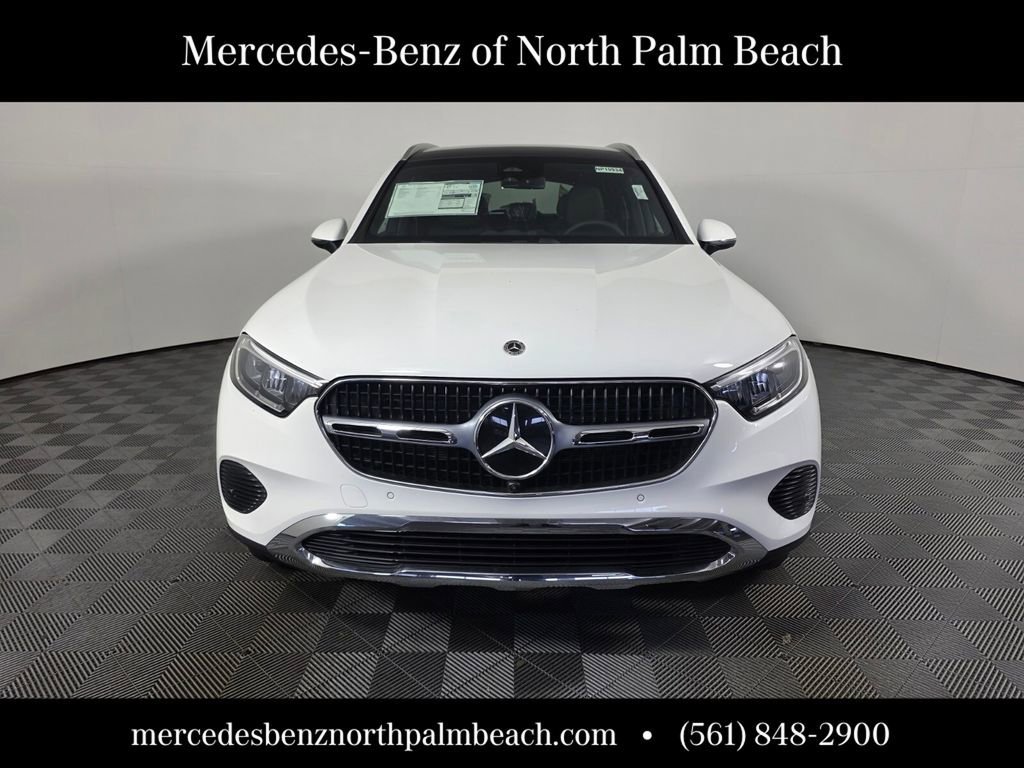 New 2026 Polar White Mercedes-Benz GLC 300 image 30